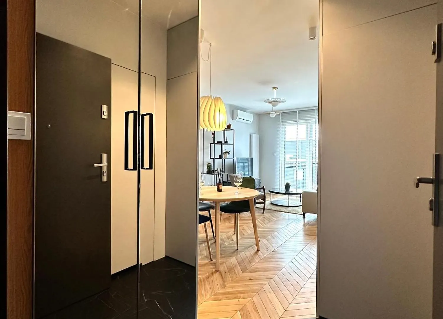 Mieszczanska 25 Apartment - Self Check-In 20H - Parking & Lift Вроцлав 0*,