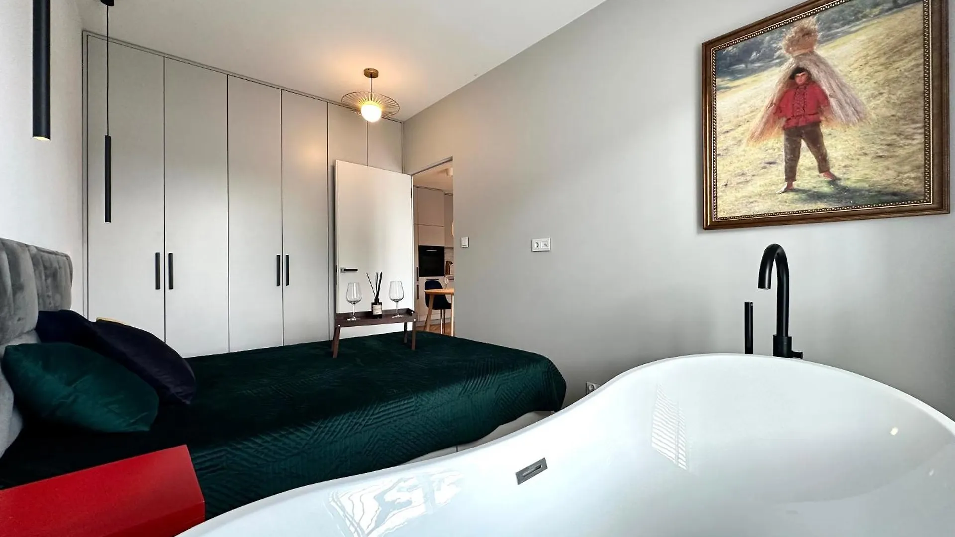 Mieszczanska 25 Apartment - Self Check-In 20H - Parking & Lift Вроцлав