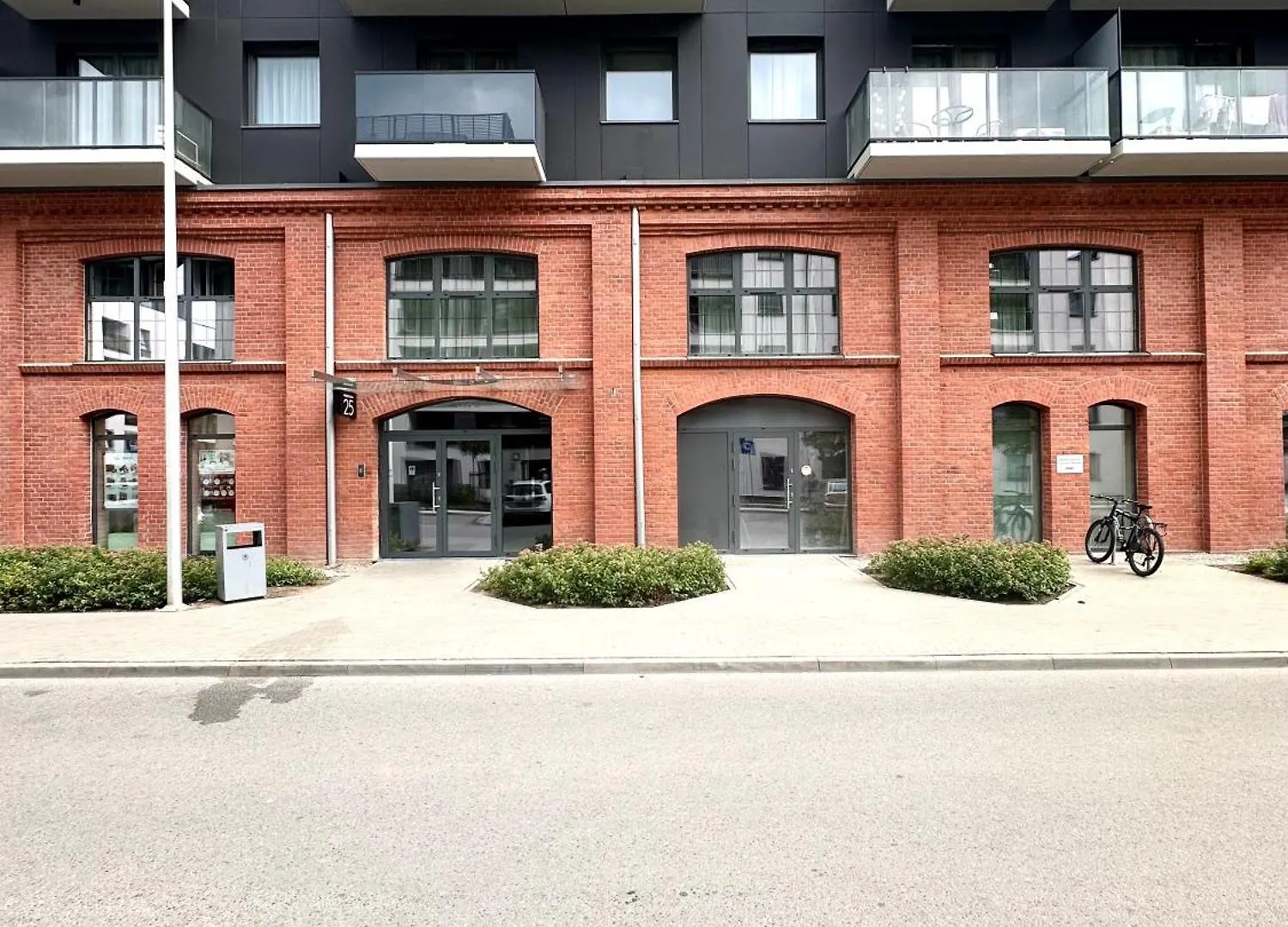 Mieszczanska 25 Apartment - Self Check-In 20H - Parking & Lift Вроцлав 0*,  Польша